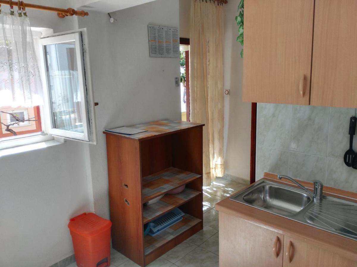 Apartmani Karuza Novalja Εξωτερικό φωτογραφία
