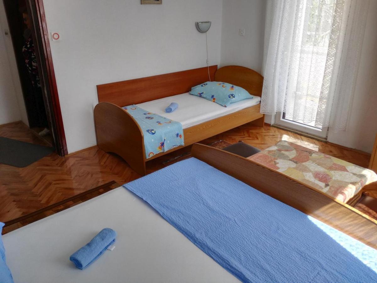 Apartmani Karuza Novalja Εξωτερικό φωτογραφία