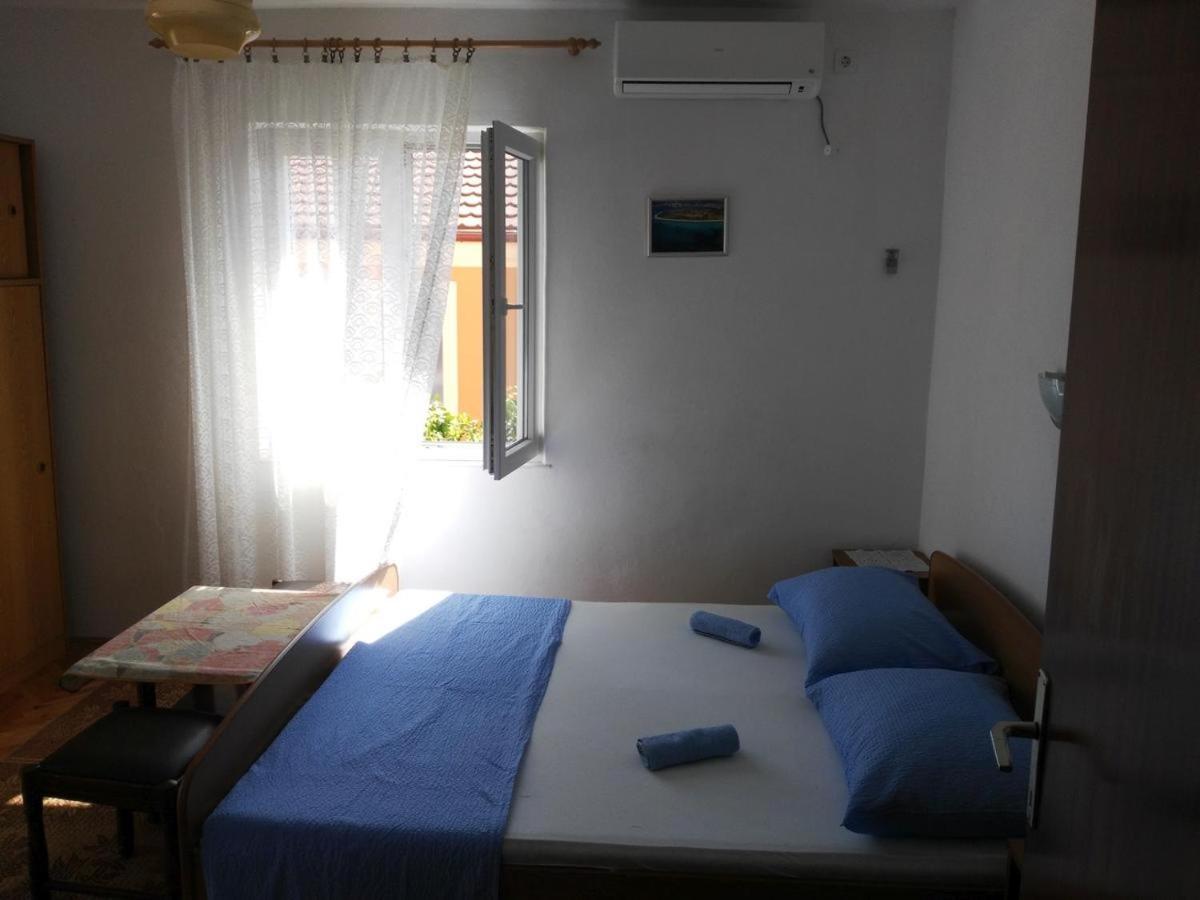Apartmani Karuza Novalja Εξωτερικό φωτογραφία