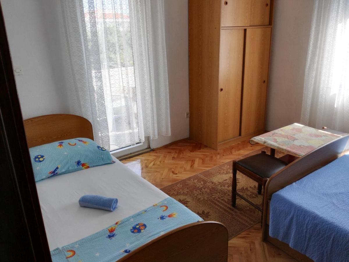Apartmani Karuza Novalja Εξωτερικό φωτογραφία